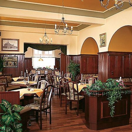 Hotel - Restaurant Kurhaus Klotzsche เดรสเดน ภายนอก รูปภาพ